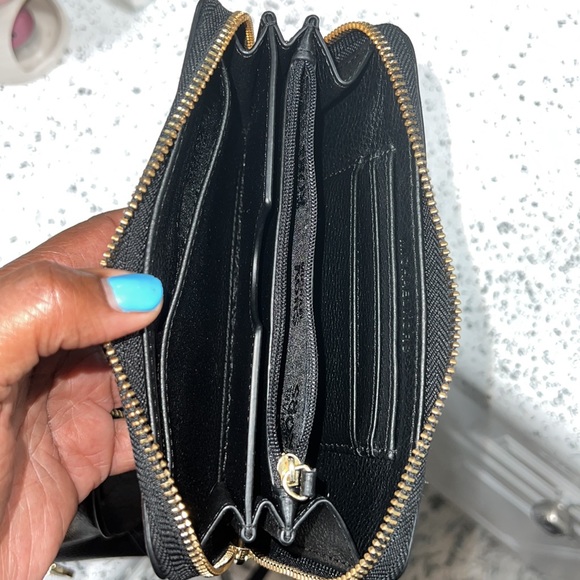 Michael Kors Set - Picture 13 of 14